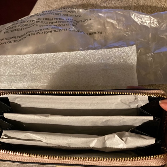 Kate Spade colorblock wallet - Picture 5 of 7